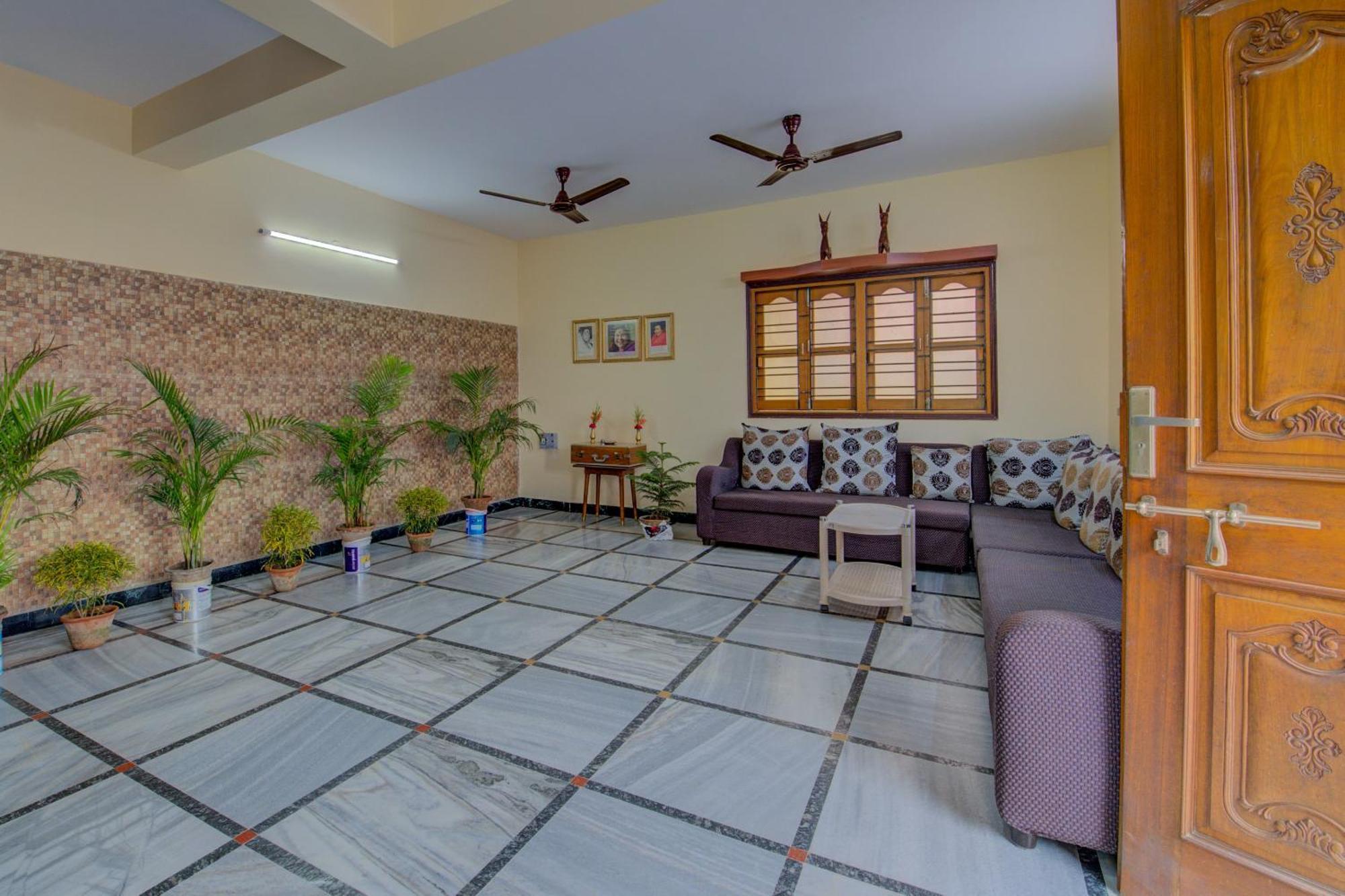 The Syncretic Guest House Калькутта Экстерьер фото