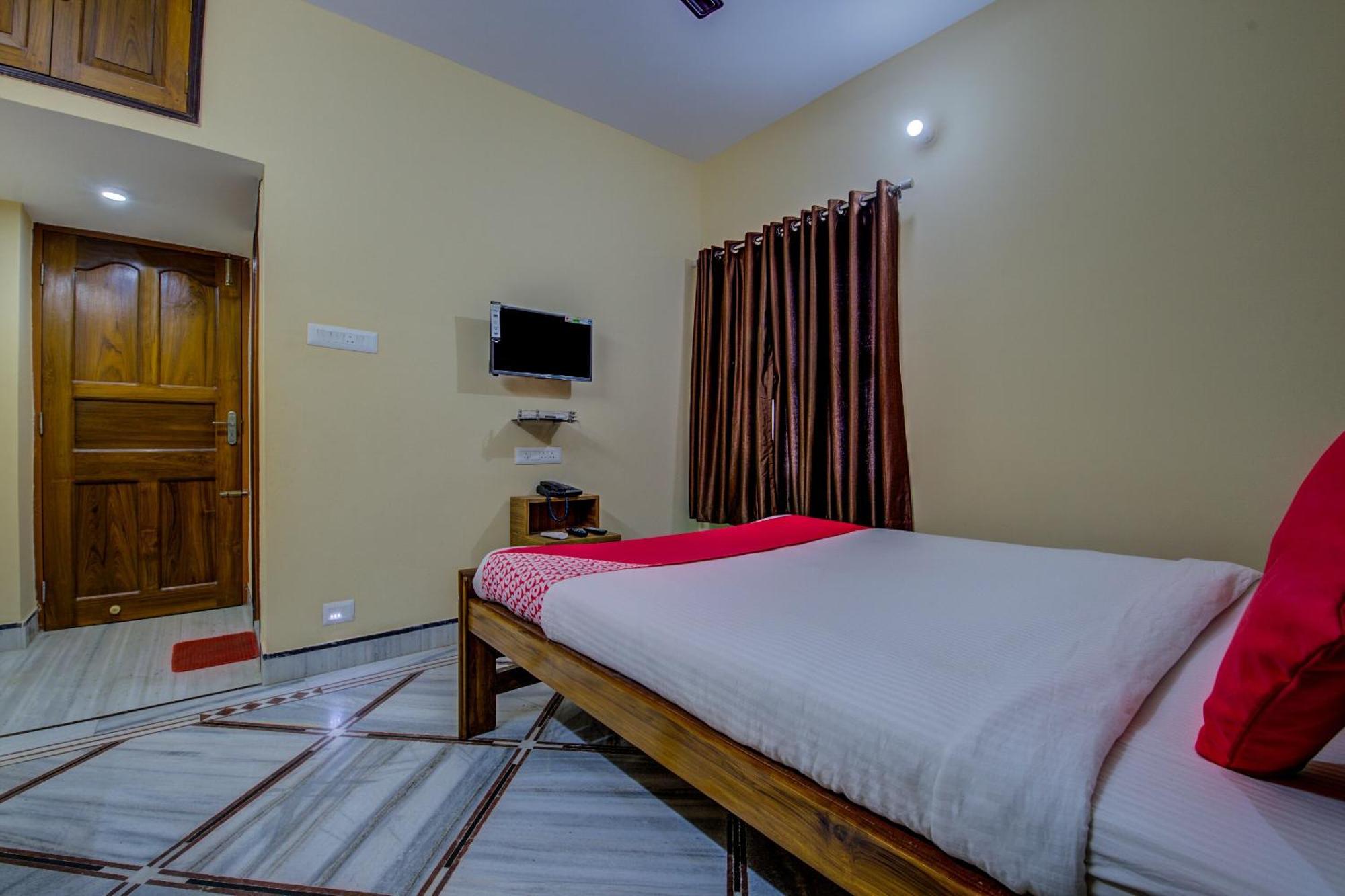 The Syncretic Guest House Калькутта Экстерьер фото
